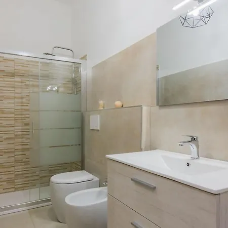 Porta Nuova - Centro Elegante Con Wi-fi Apartment *