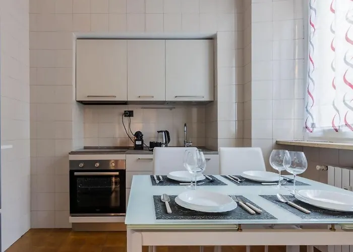 Porta Nuova - Centro Elegante Con Wi-fi Turijn